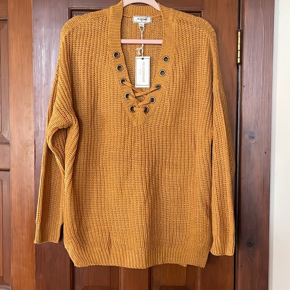 XL mustard yellow sweater NWT - Picture 1 of 4
